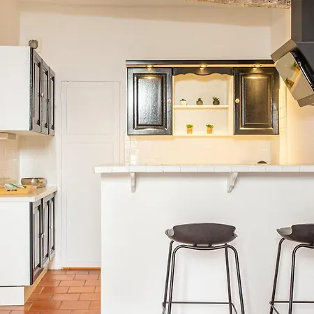 Appartement Charm Of Vieil Antibes, Quiet 2-4pers