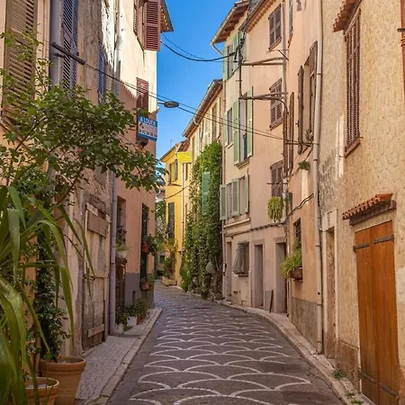 Charm Of Vieil Antibes, Quiet 2-4pers Apartment *