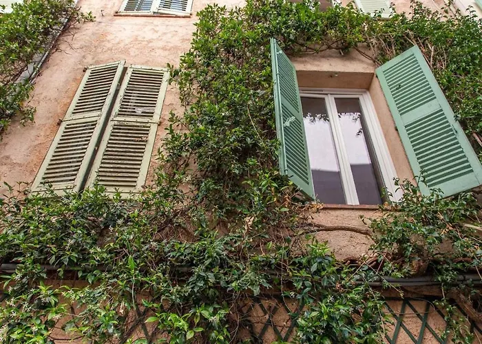 شقة Charm Of Vieil Antibes, Quiet 2-4pers *